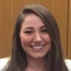 Meet your Posher, Danielle